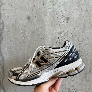 New Balance 1906 Running Shoes